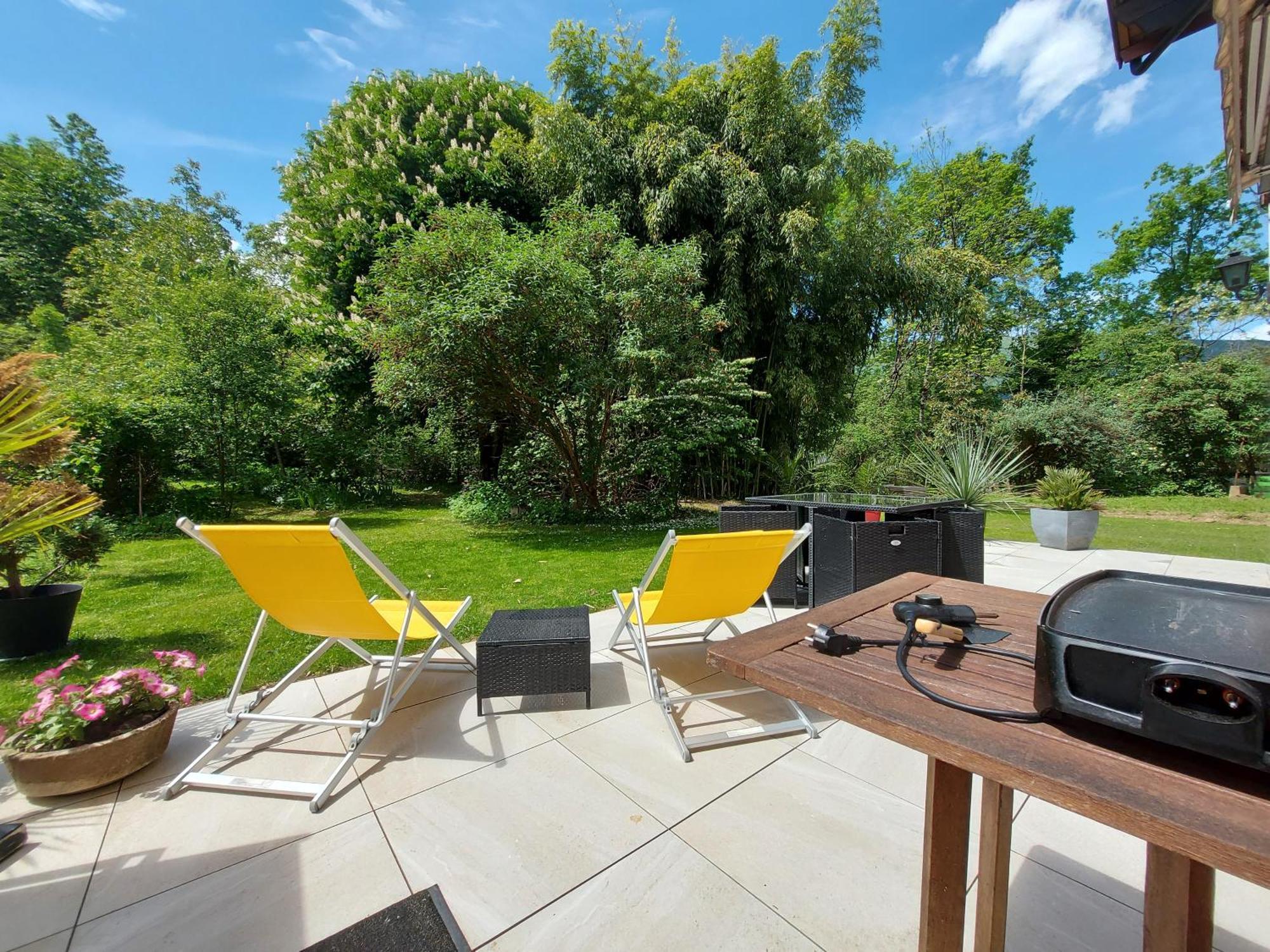 Centre St Jorioz : Charmant Et Spacieux Studio Avec Terrasse Et Jardin Privatif 생조리오즈 외부 사진